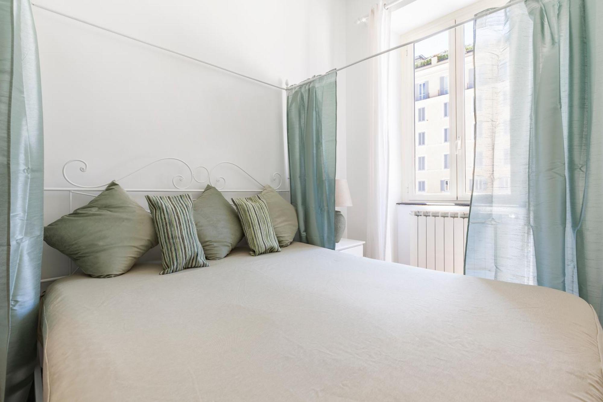 شقة Campo Dei Fiori Elite Luxury For 10 Guests روما المظهر الخارجي الصورة